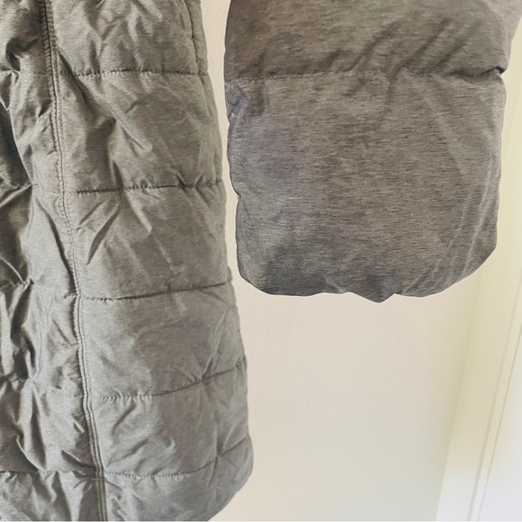 The North Face Women’s Puffer Coat Long Gray Hooded Jacket - Picture 3 of 7